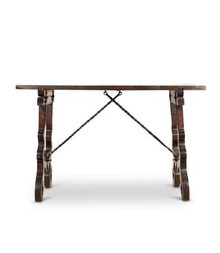 18th Century Spanish Walnut Dining Table