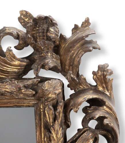 18th Century Italian Gilded Carved Wood Mirror
