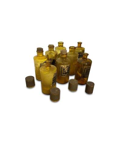 Set Of 8 Late 19th Century Amber Apothecary Jars